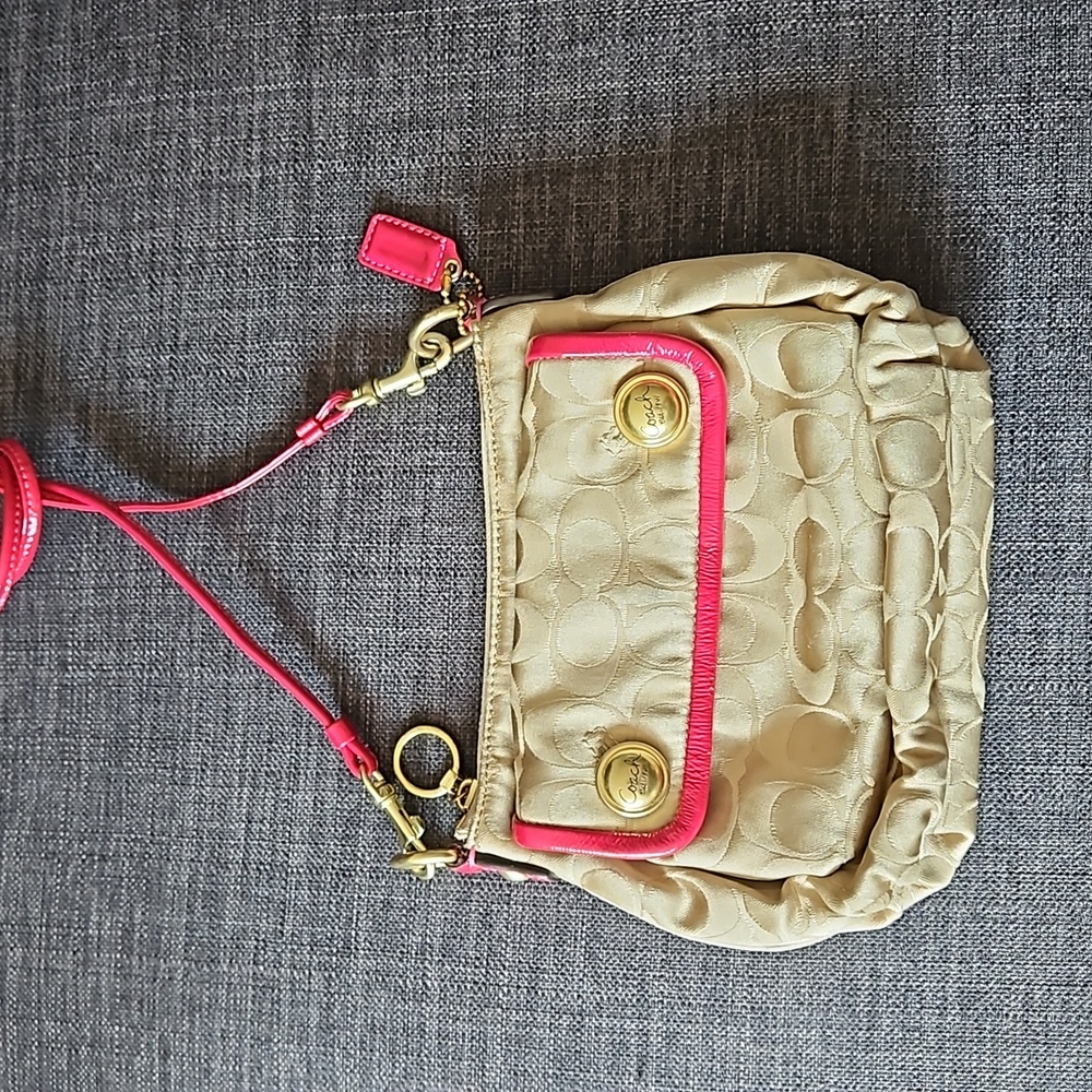 Coach Poppy Crossbody!